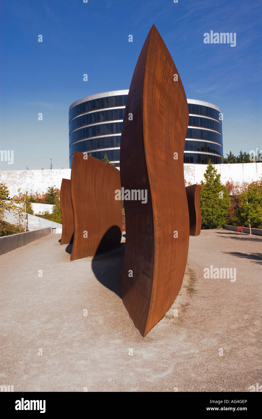 Scia di Richard Serra 2004 Olympic Sculpture Park;;a Seattle nello Stato di Washington;USA:per solo uso editoriale Foto Stock