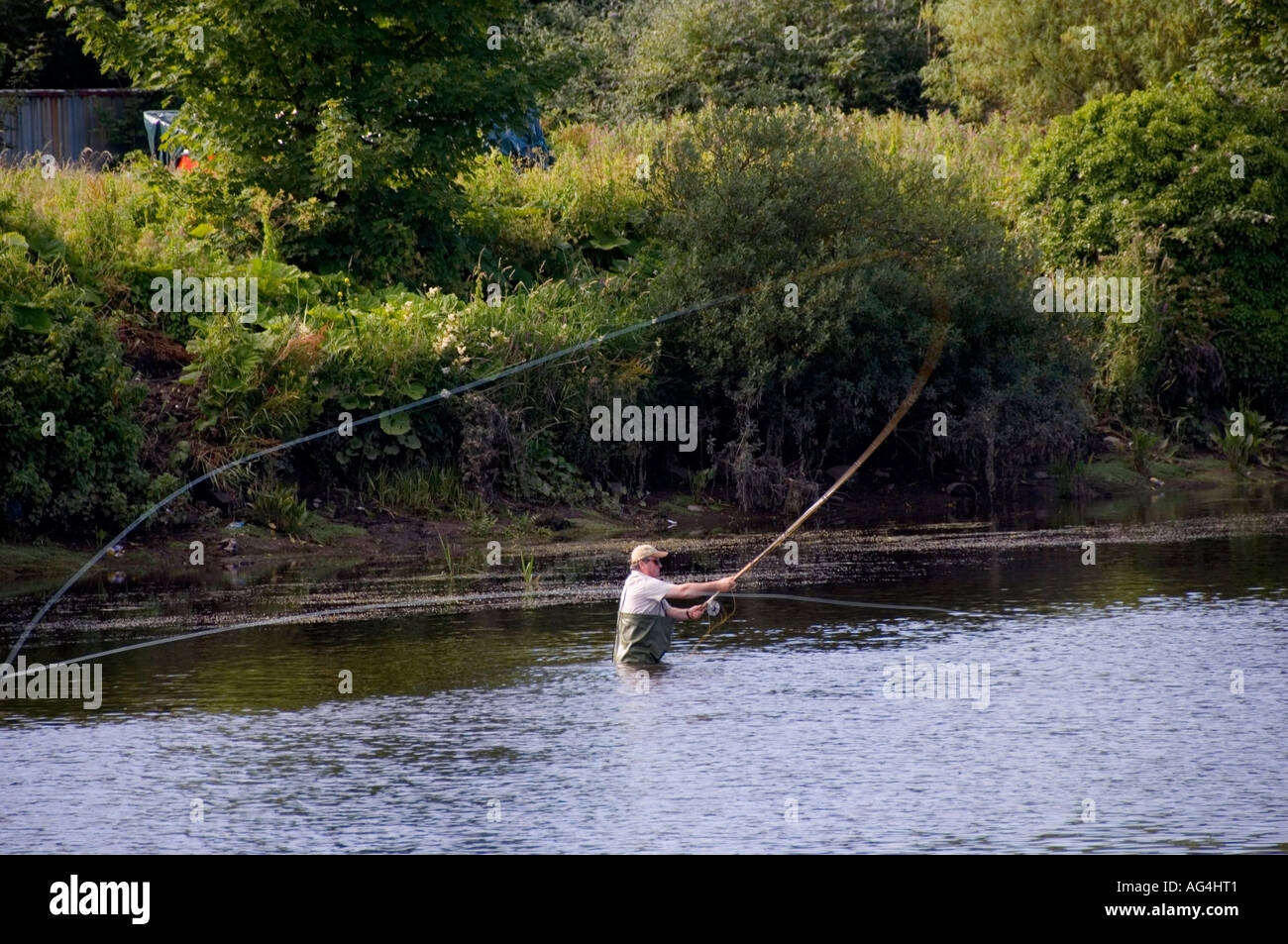 Pesca al salmone fiume moy immagini e fotografie stock ad alta