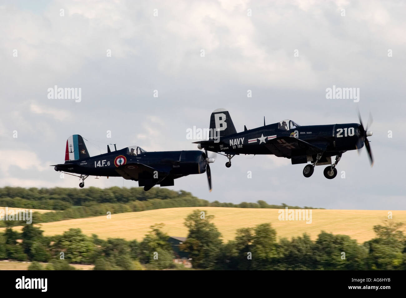 Possibilità Vought Corsair Goodyear F4U-5NL 133704 e F4U-4A 97624 Foto Stock