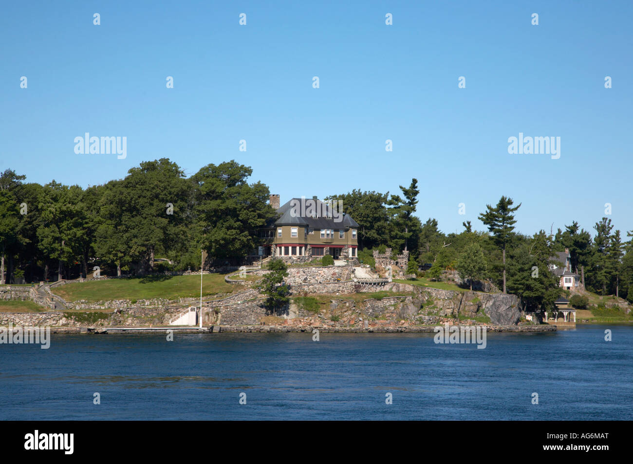 Casa sull isola in St Lawrence River in mille isola St Lawrence River regione dello Stato di New York Foto Stock