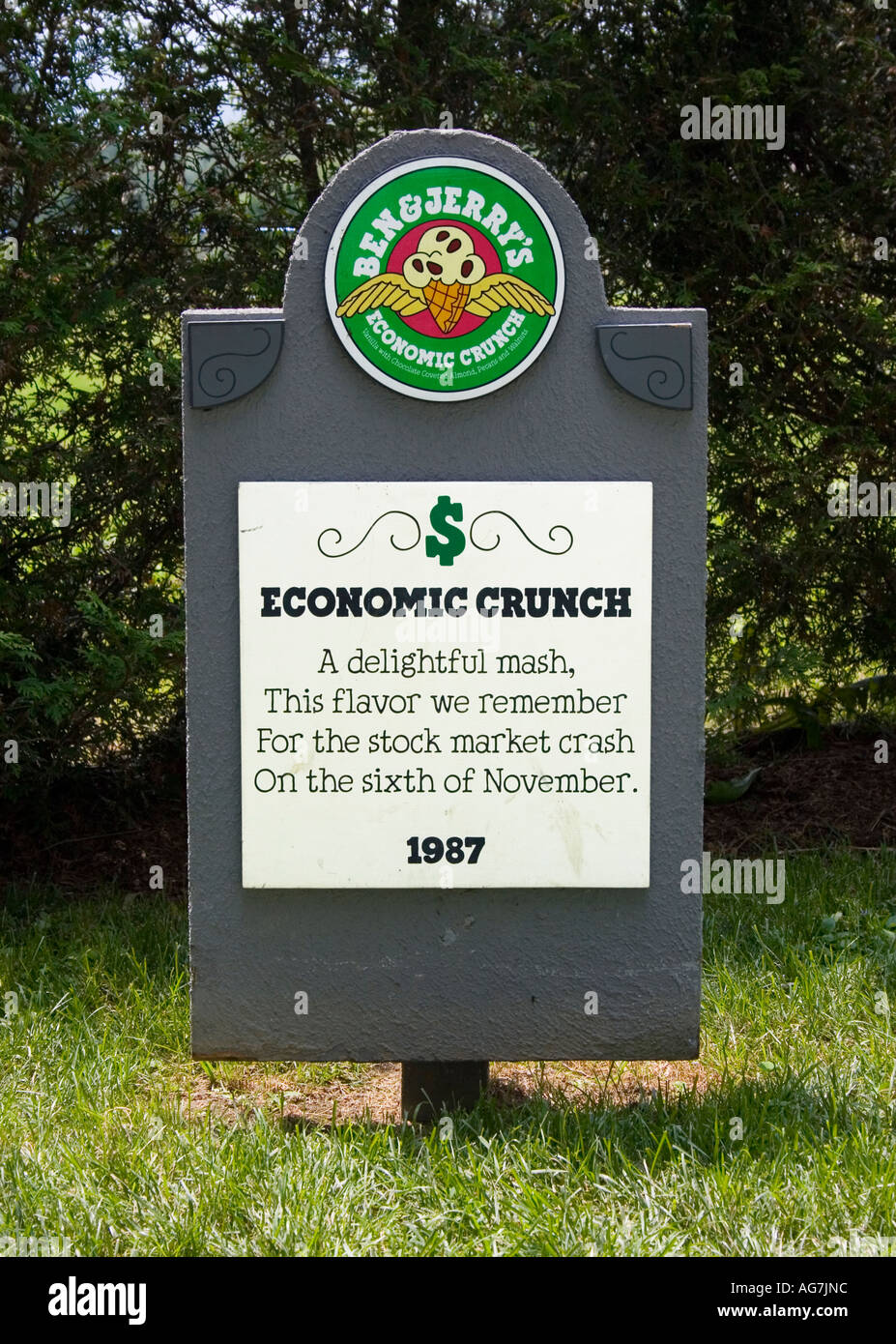 Crunch economica lapide presso il Cimitero di sapore a Ben e Jerrys Ice Cream in fabbrica a Waterbury Vermont Foto Stock