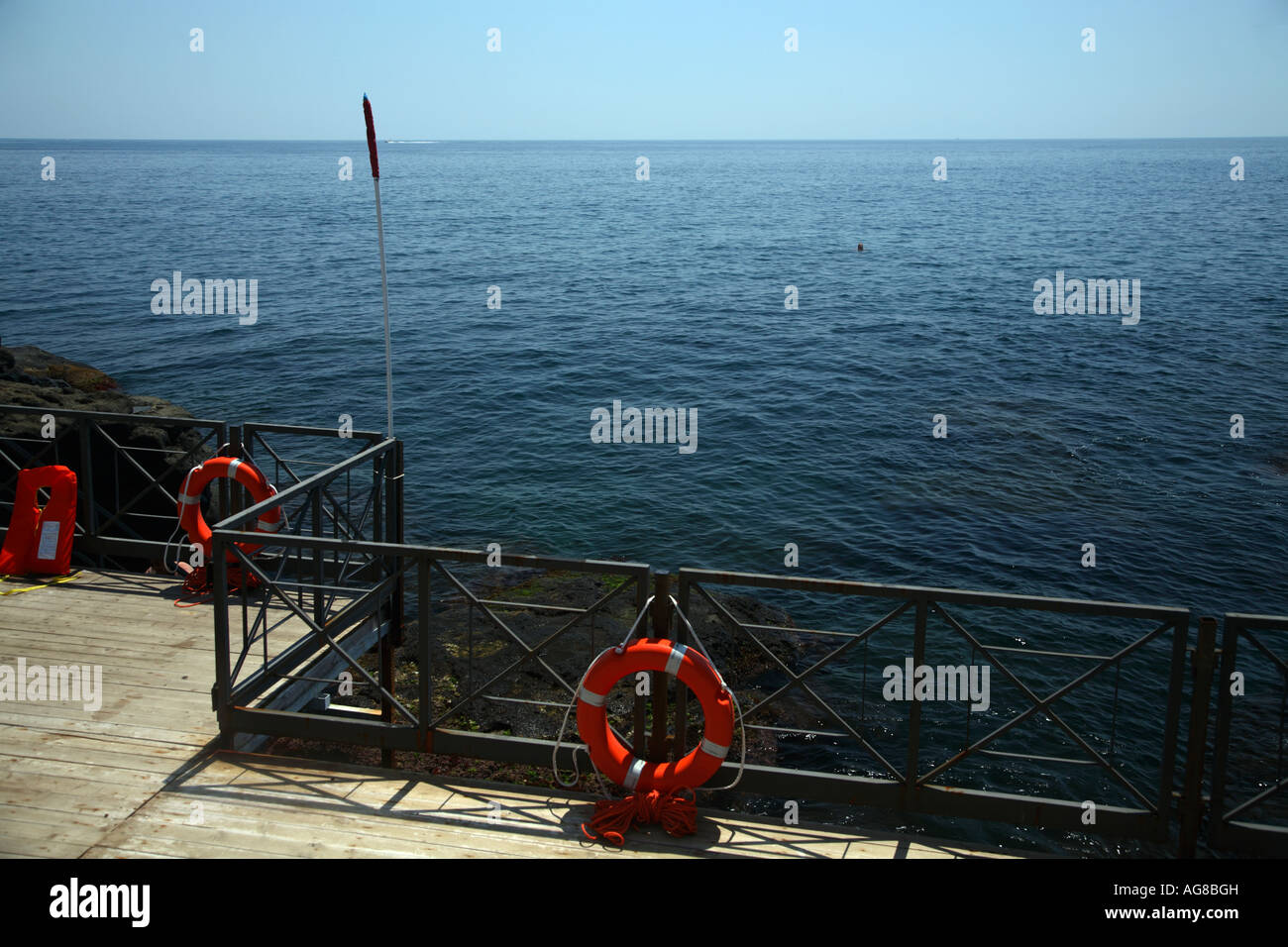 Piattaforma di nuoto Hotel Nettuno catania sicilia italia Foto Stock