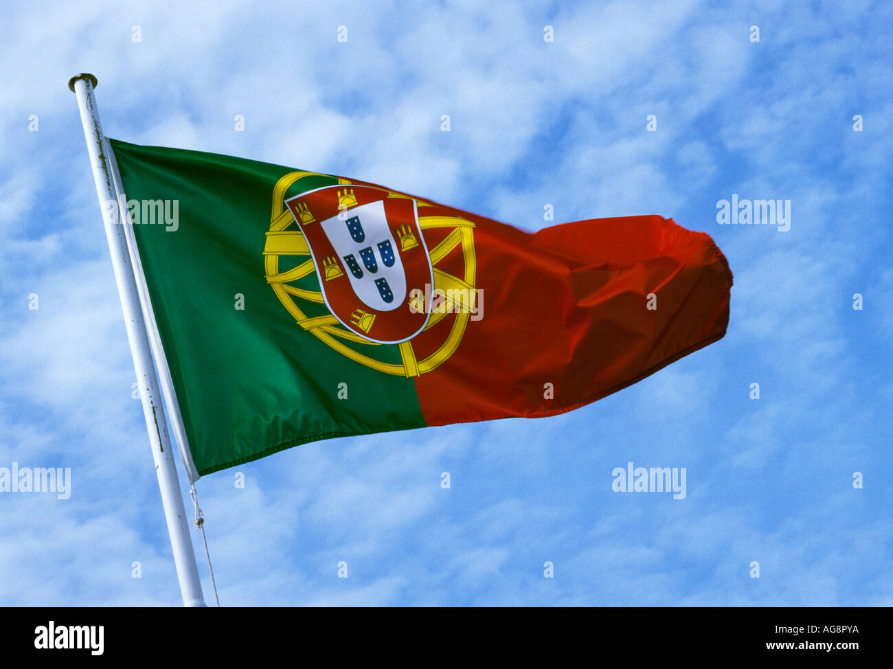 Bandiera portogallo immagini e fotografie stock ad alta risoluzione - Alamy