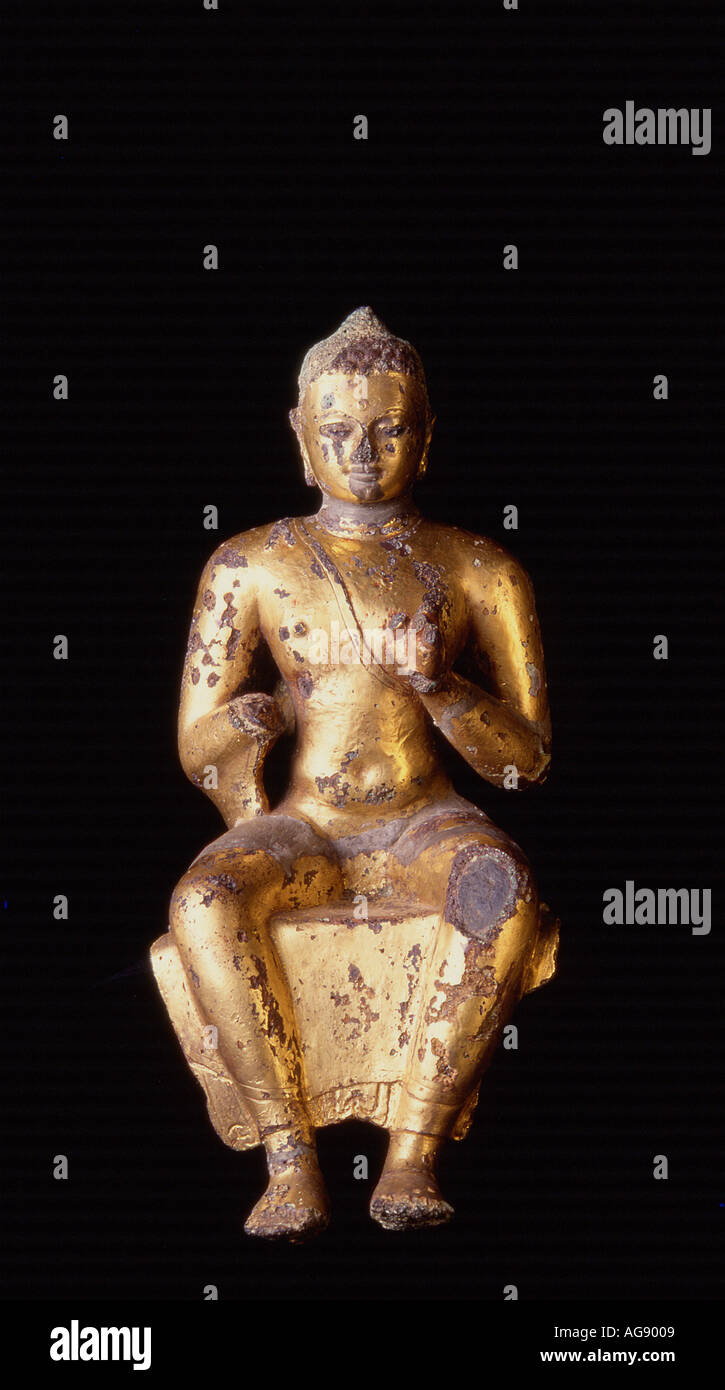 Indonesia Jakarta oro antico statua raffigurante il Buddha presso il museo nazionale Foto Stock