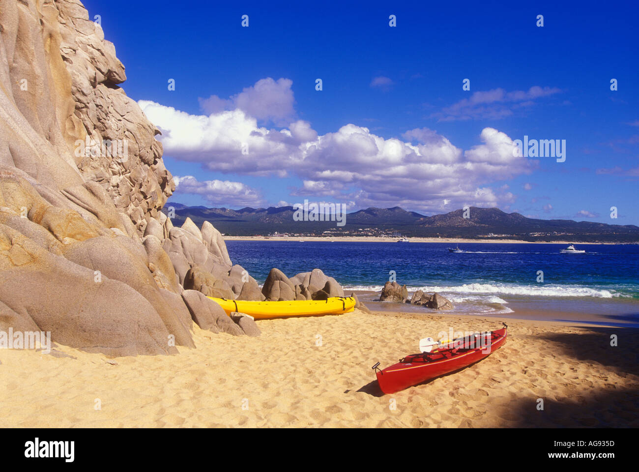 Kayak da mare sulla spiaggia di Cabo San Lucas Baja California Messico Foto Stock