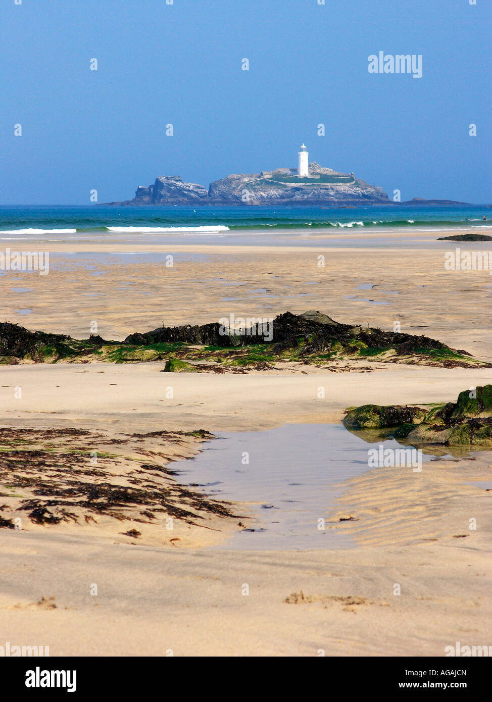 Faro di Godrevy da Gwithian Towans beach Foto Stock