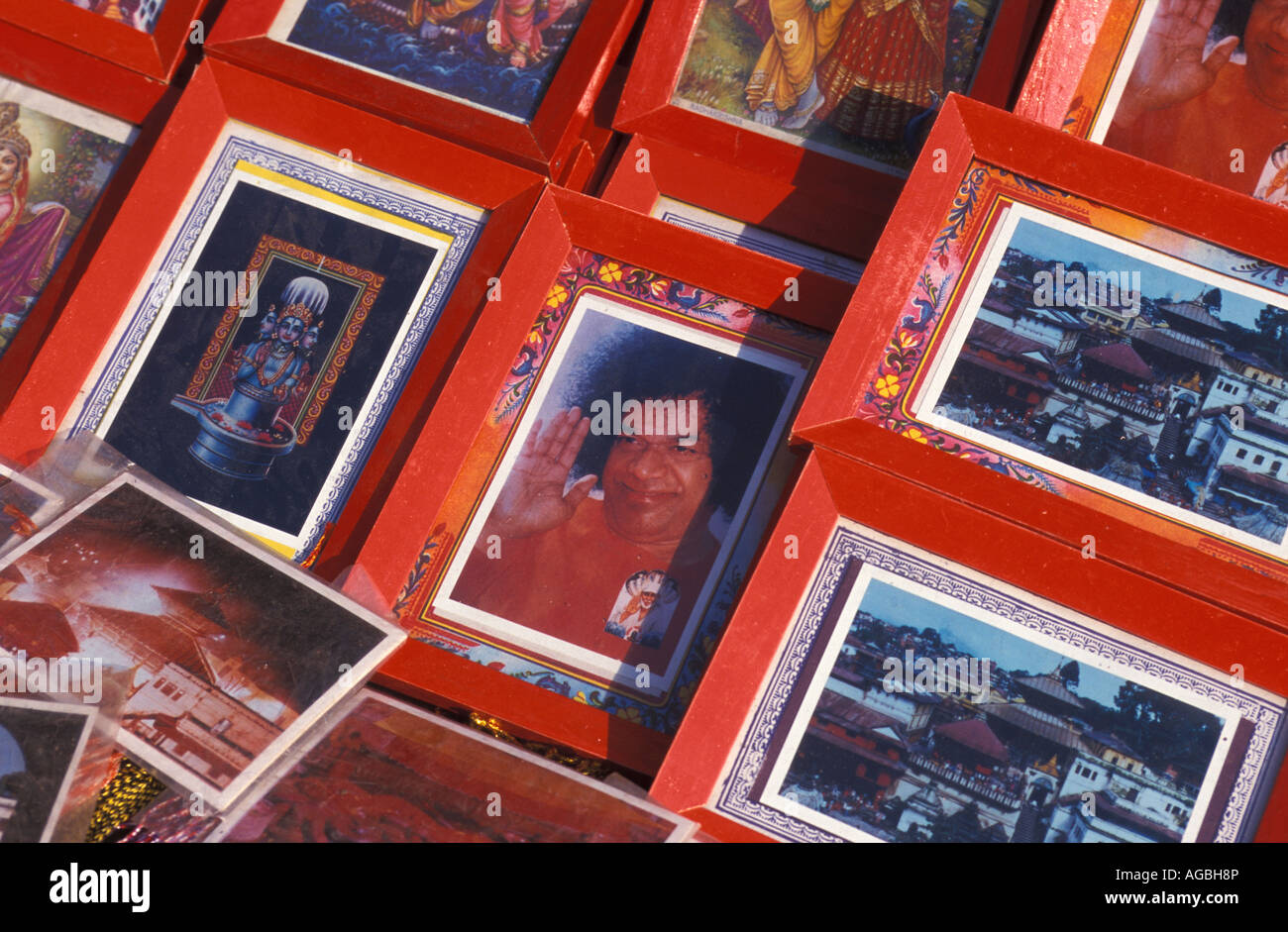 Il Nepal, Kathmandu, cornici di Santi e persone religiose Foto Stock