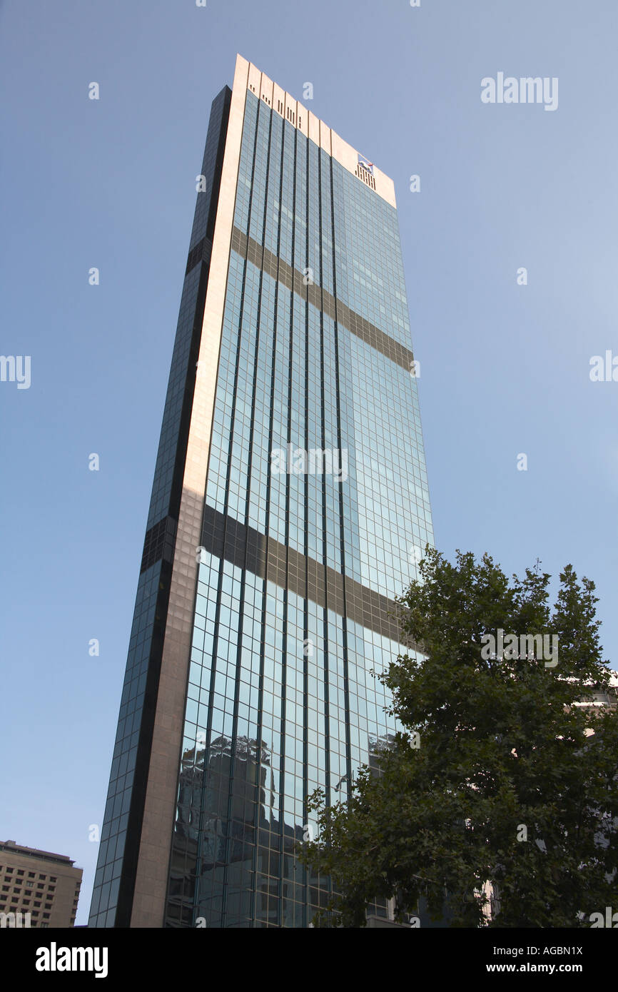 Alto e moderno di AXA commerciale ufficio edificio grattacielo a Sydney nel Nuovo Galles del Sud Australia NSW Foto Stock