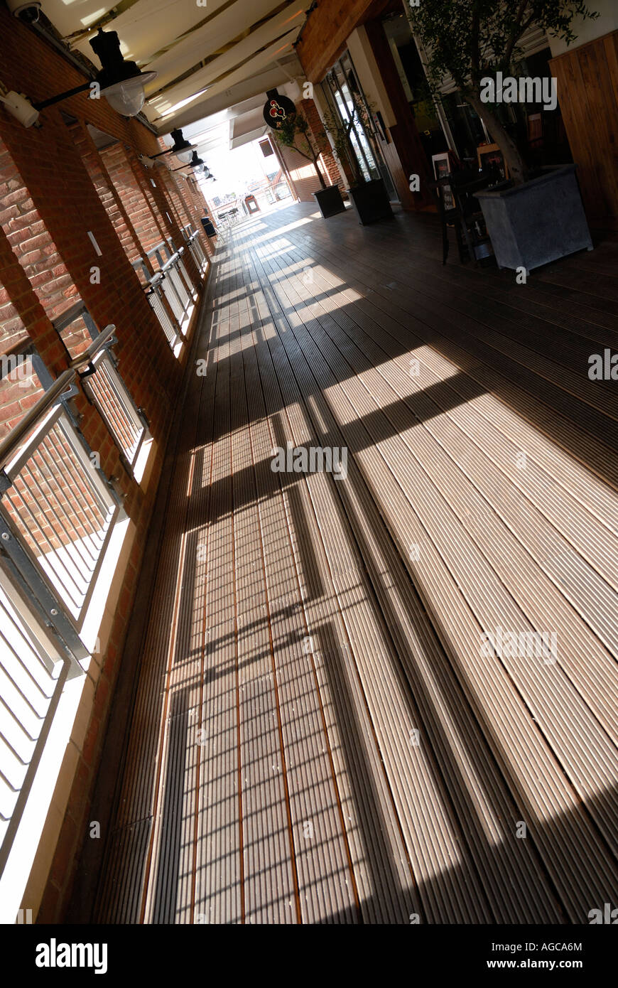 Shopping Arcade / mall Gunwharf Quay, Foto Stock