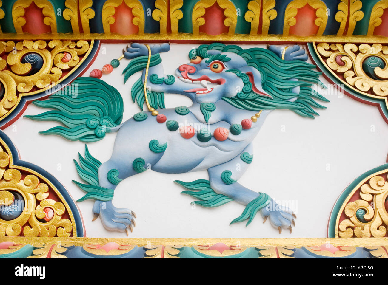 Stupa tibetano neve leone . Stupa Swayambhu, Kathmandu, Nepal Foto Stock