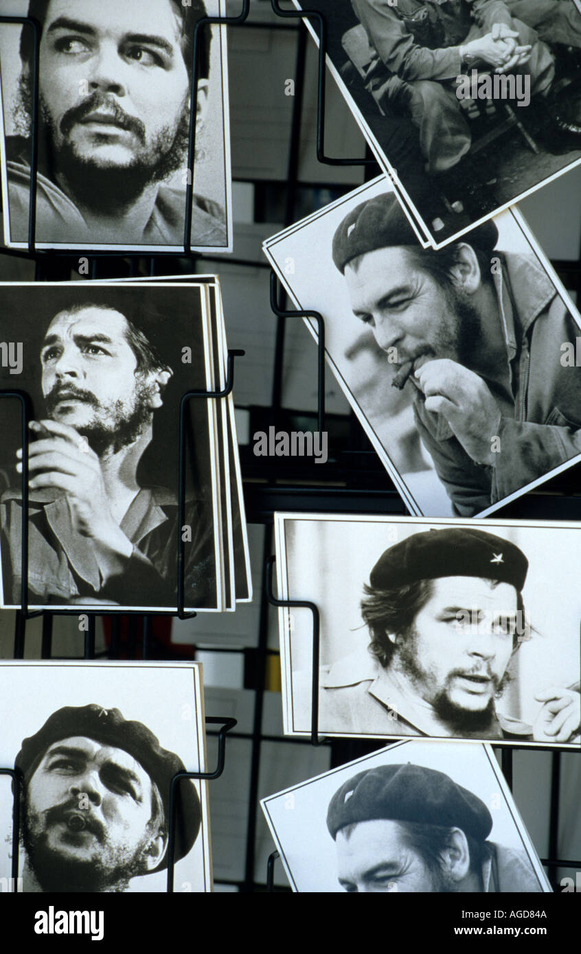 Cartoline di rivoluzionario Fidel Castro, stallo del mercato, Havana, Cuba Foto Stock