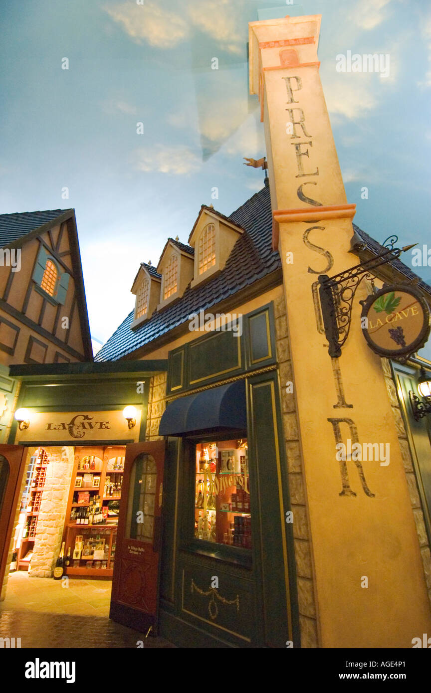 Nevada Las Vegas Paris Las Vegas Hotel Le Boulevard interno e dello shopping arcade ristorante enoteca Foto Stock