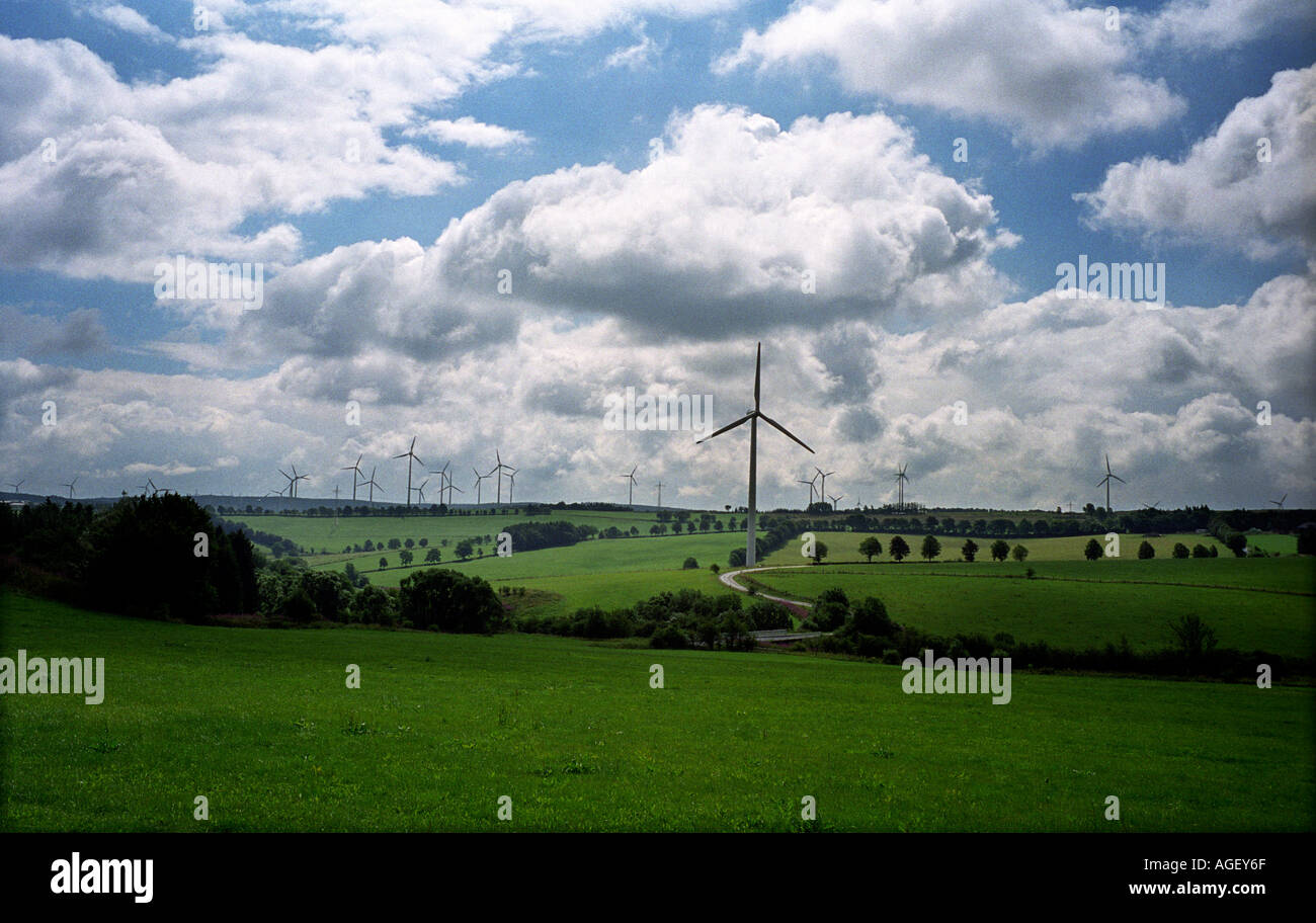 Germania wind farm tedesco sul confine belga a sud di Aquisgrana e EST DI ST Vith 2005 Foto Stock