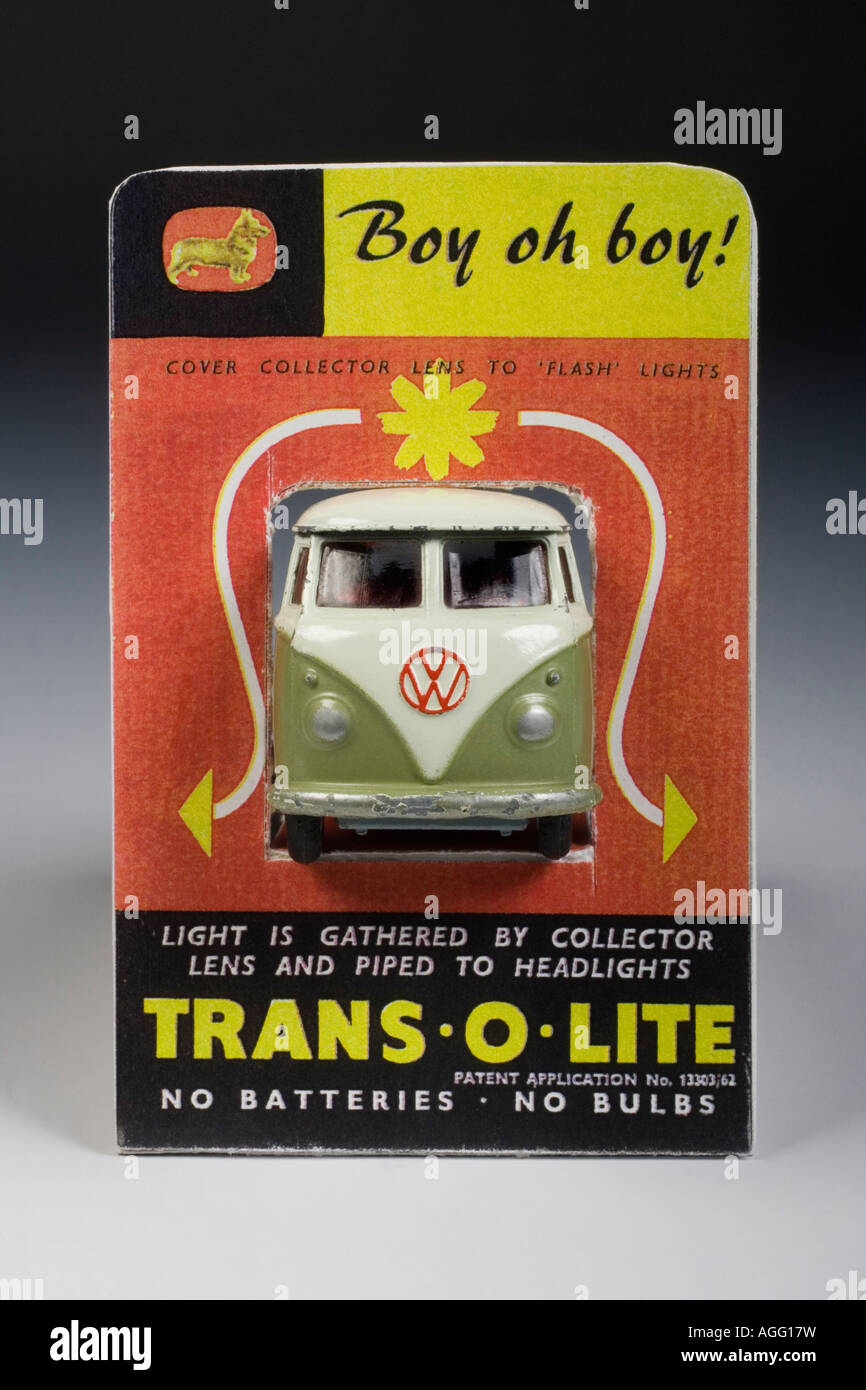 Volkswagon Split Screen Kombi. Corgi modello pressofuso no.434 Rilasciato 1962 Foto Stock