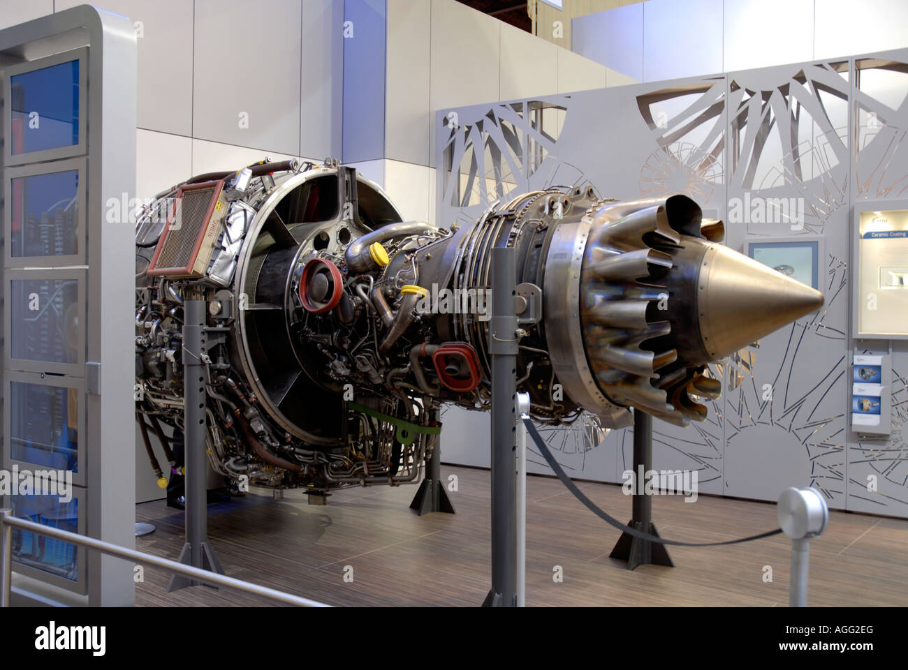 MTU aero engine International Paris Air Show Le Bourget Francia Foto Stock
