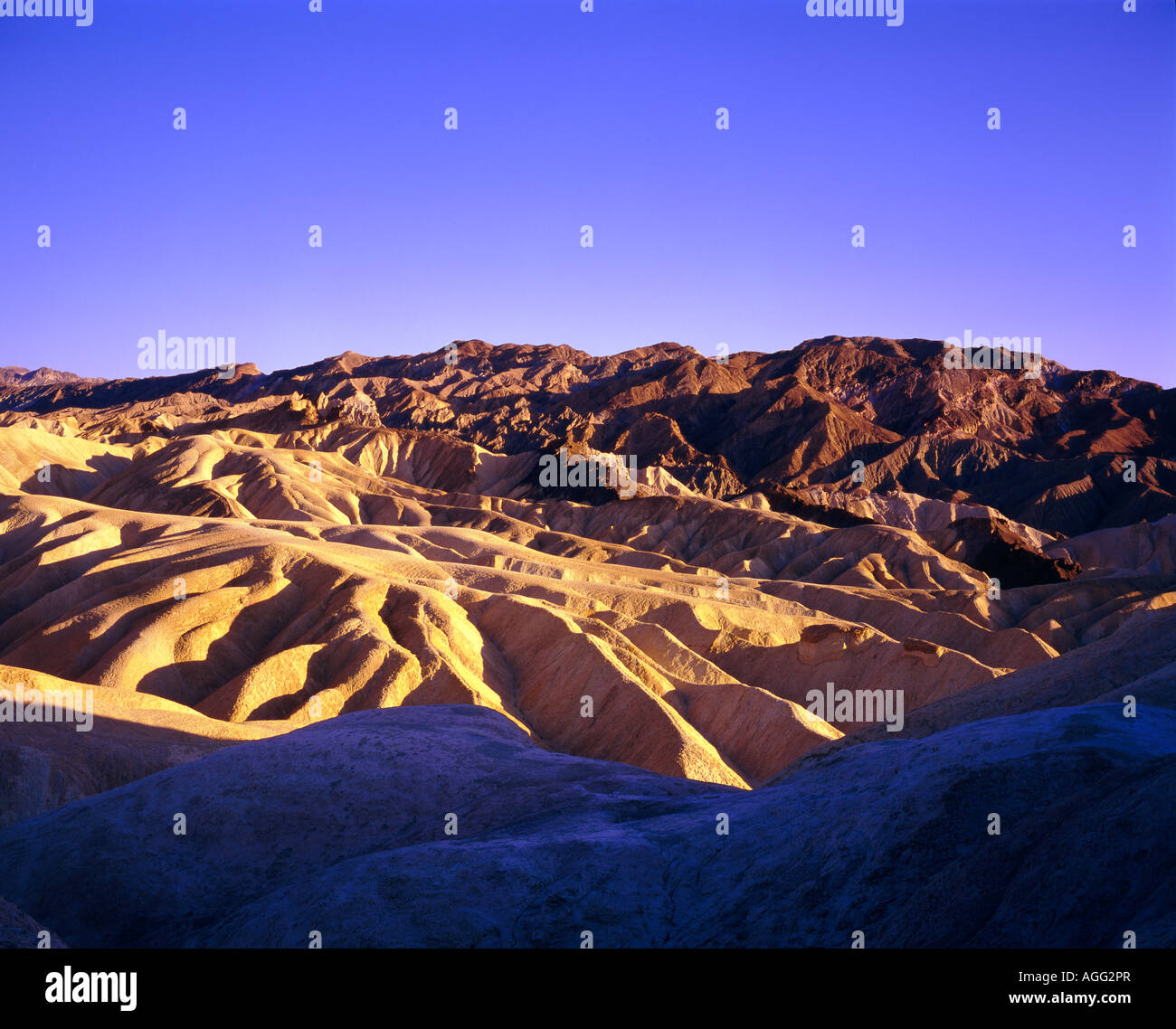 Una suggestiva fotografia di Zabriski Point nella Death Valley California di sunrise Foto Stock