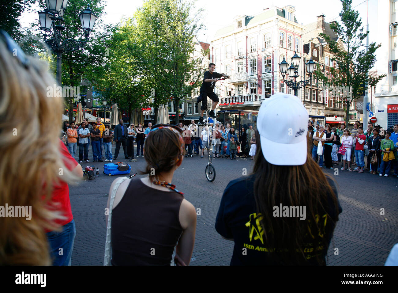 Street performance a Leidse Plein Amsterdam Olanda Foto Stock