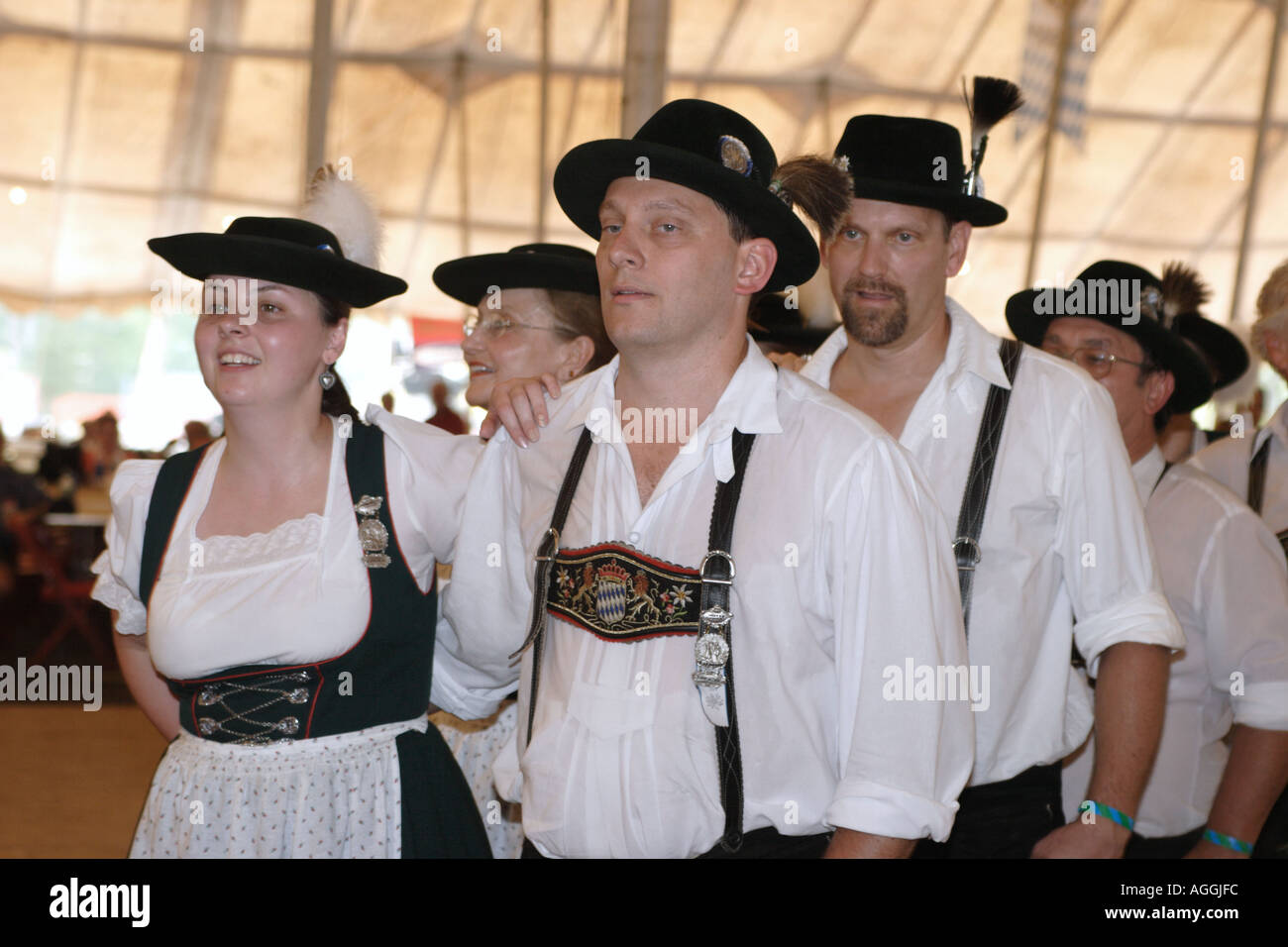 I ballerini di tedesco a German Alps Festival a Hunter Mountain NY Foto Stock