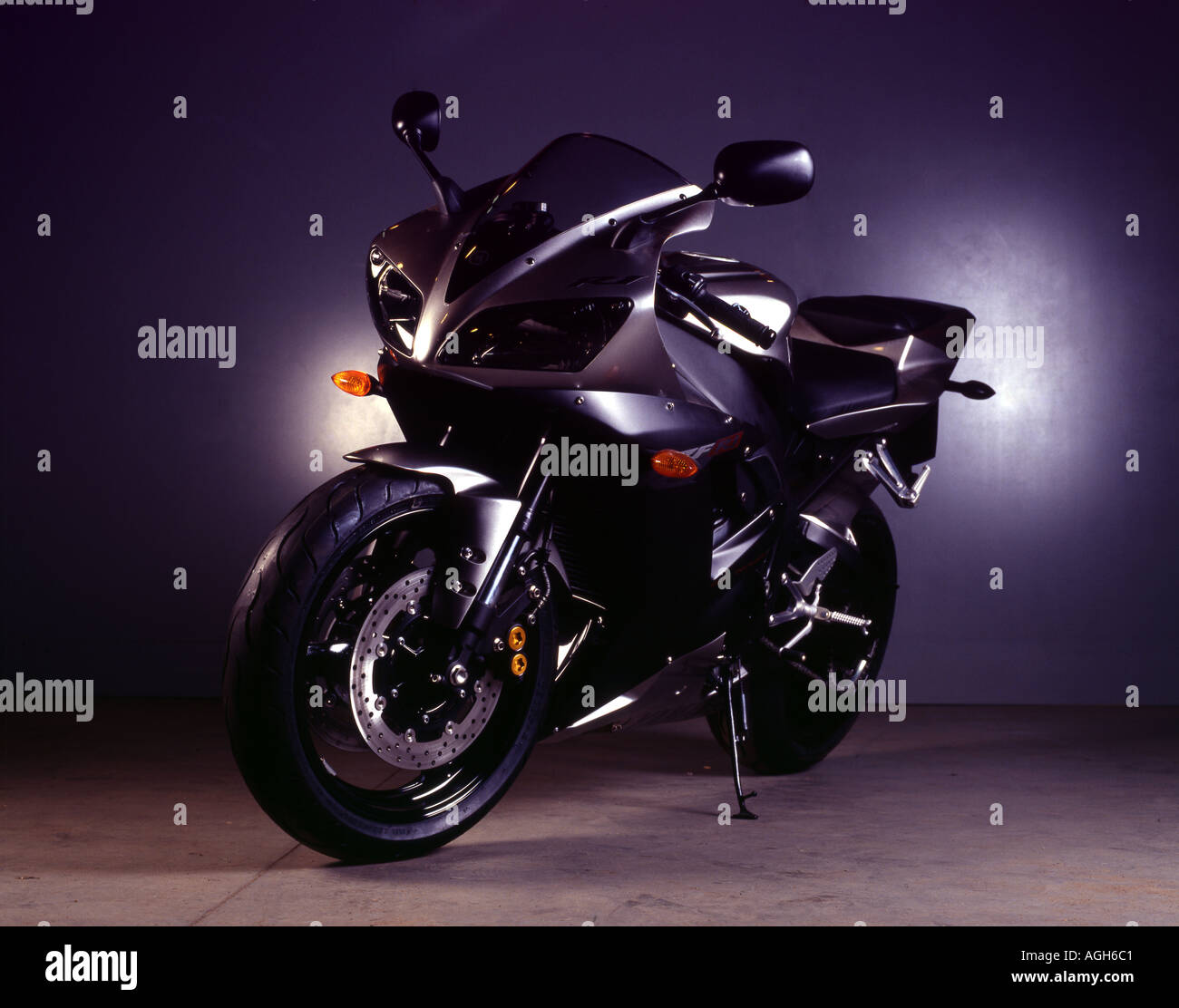 2003 R1 1000 Yamaha r1 2003 immagini e fotografie stock ad alta risoluzione - Alamy