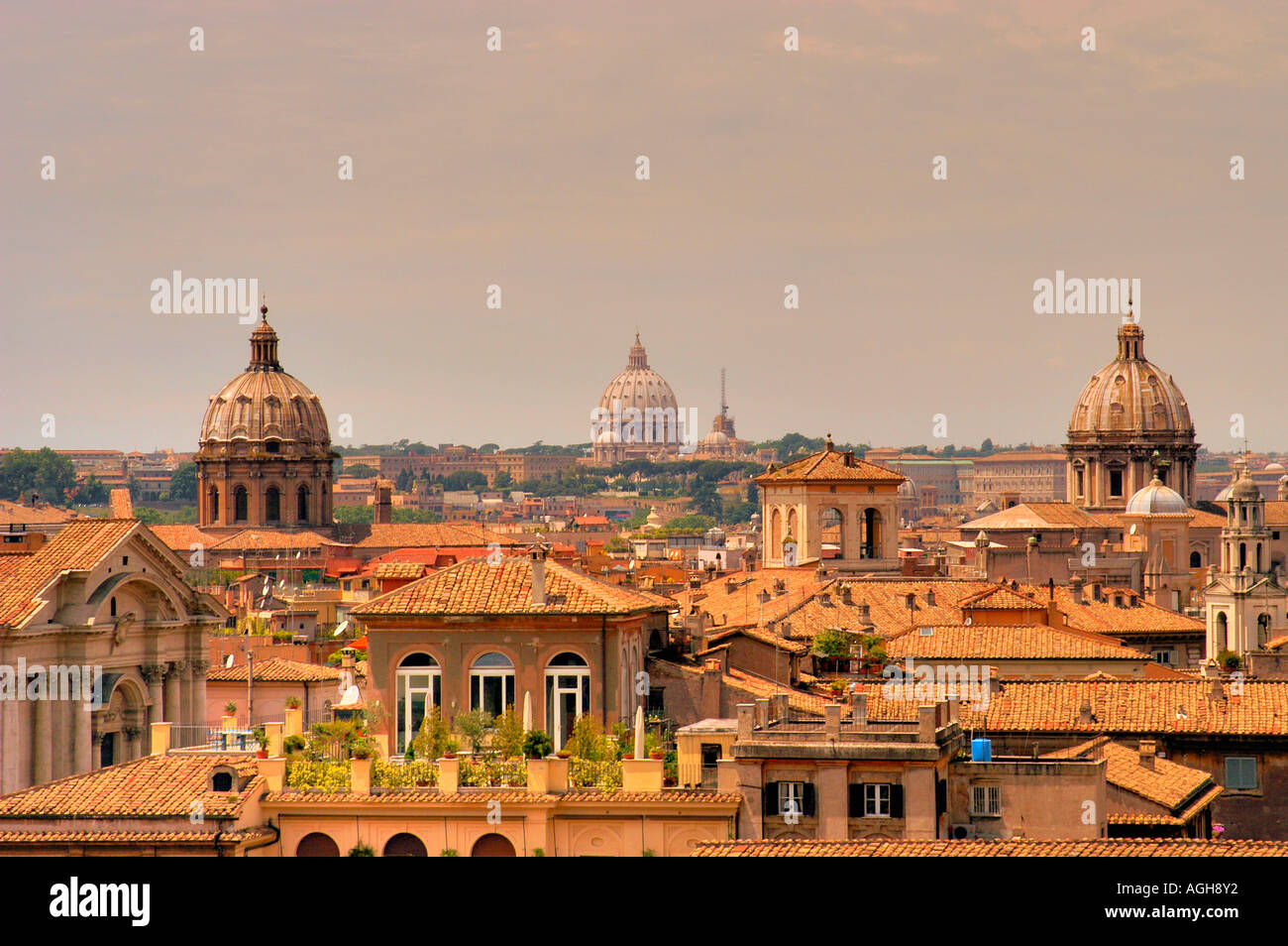 Vista del panorama di Roma dal Palazzo dei Conservatori, Roma, Italia Foto Stock