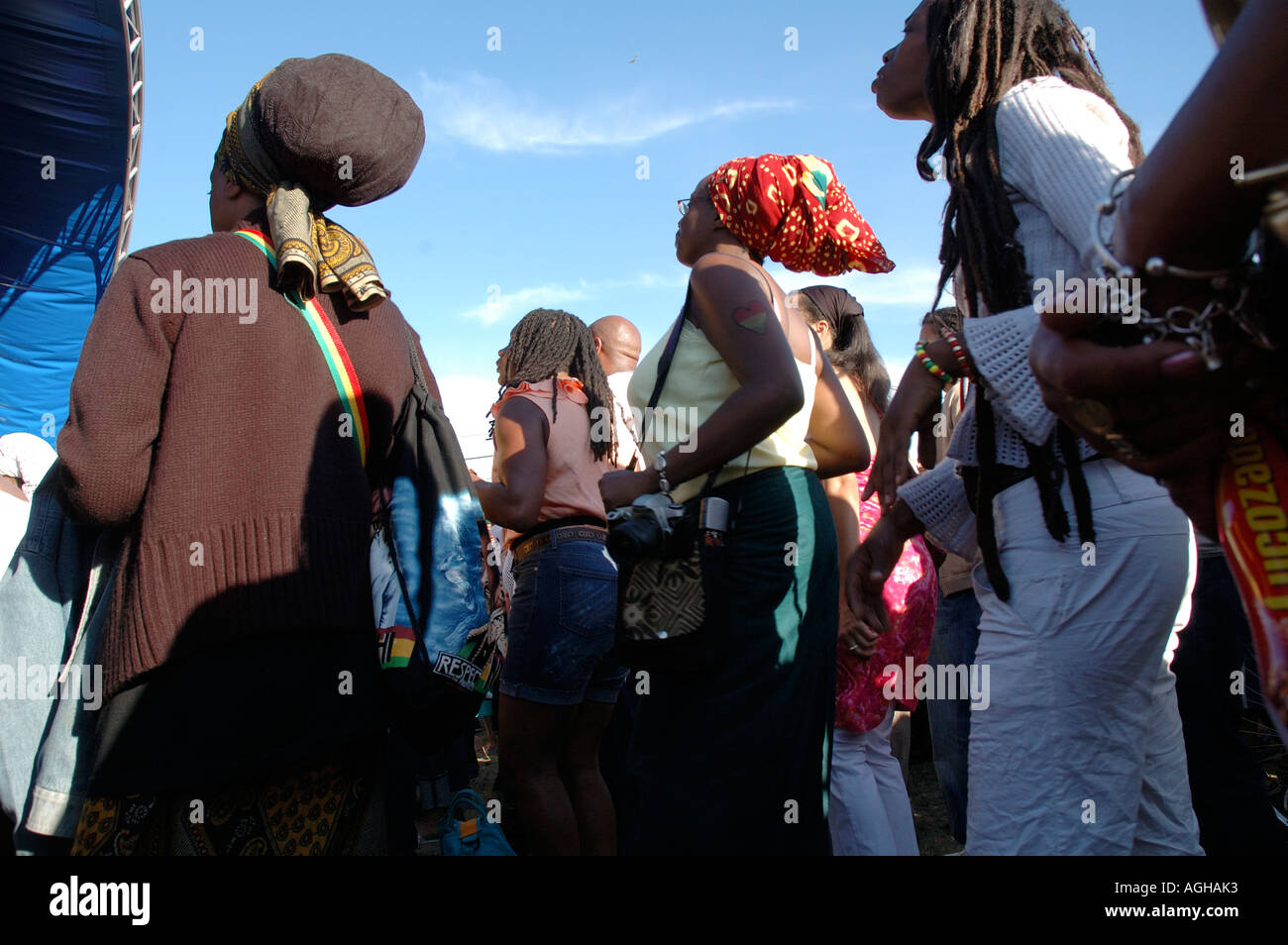 Gruppo multiculturale a Lambeth Country Fair in Brockwell Park nel Sud di Londra. Foto Stock Gruppo multiculturale a Lambeth Country Fair in Brockwell Park nel Sud di Londra. Foto Stock