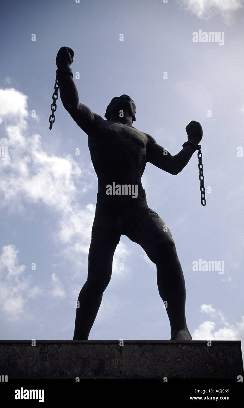 Statua di schiavo liberato Barbados Foto Stock
