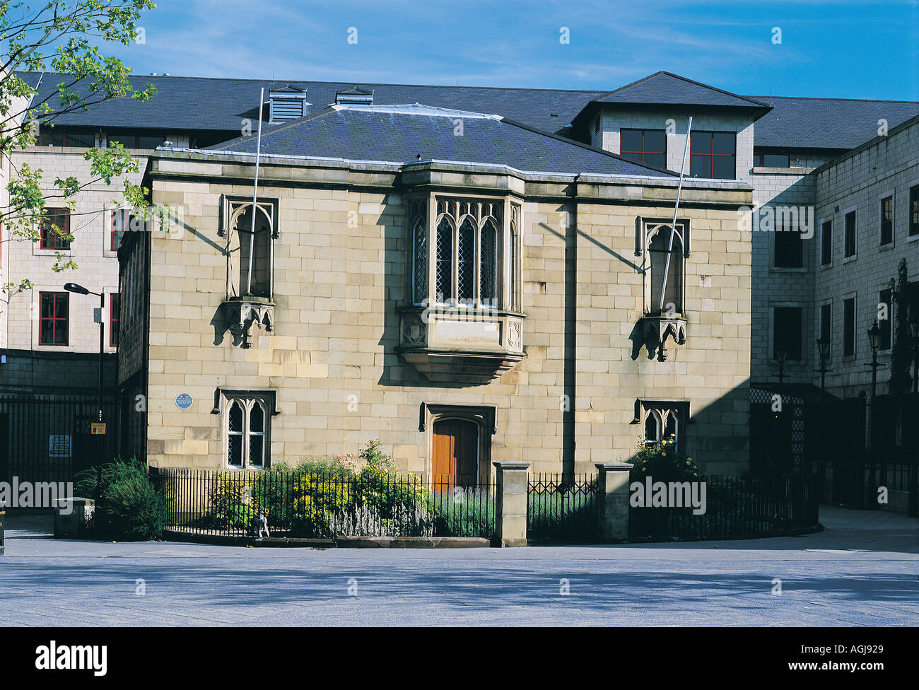 Vecchio giacente in ospedale newcastle upon tyne regno unito Foto Stock