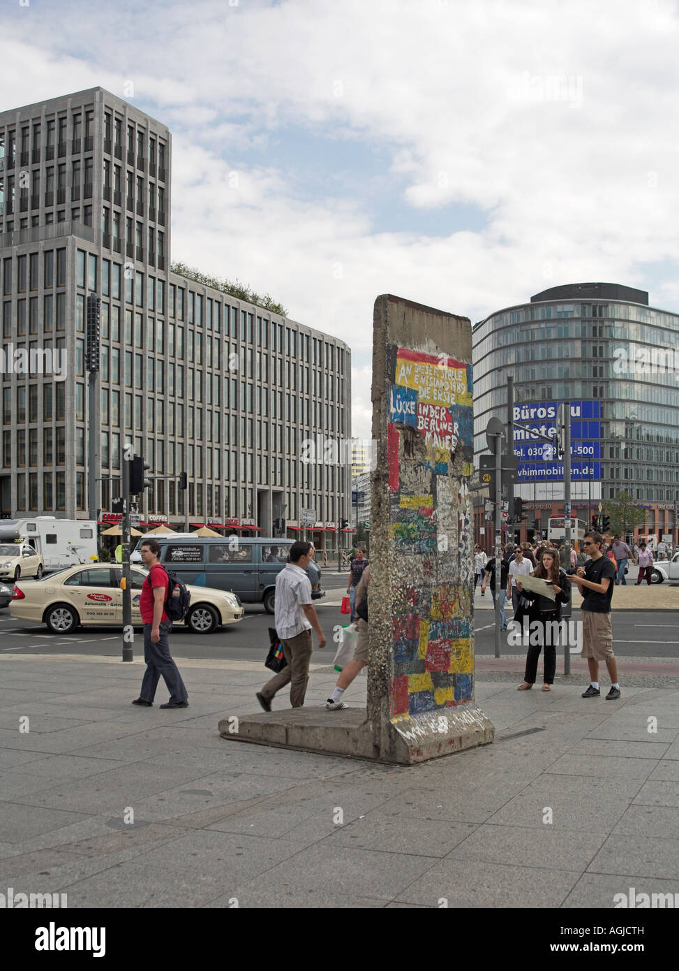 Vecchio muro di Berlino in Postdamer Platz.. Foto Stock