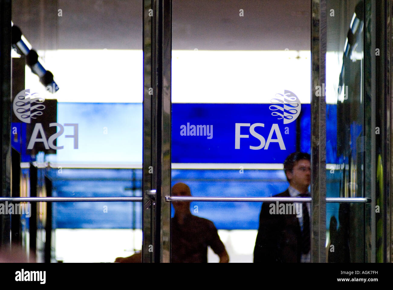 La FSA Financial Services Authority Canary Wharf London REGNO UNITO Foto Stock