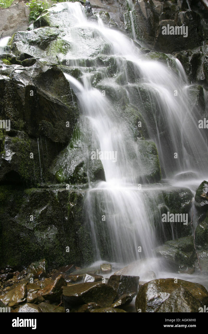 Cascate nel Lago Santo, Pievepelago, Italia Foto Stock