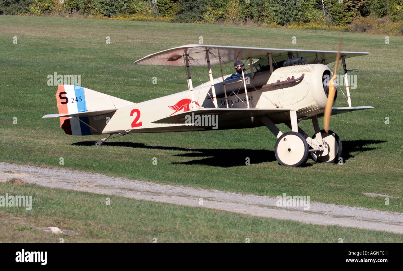 Una tassazione Spad VII - 1917 biplanari a. Foto Stock