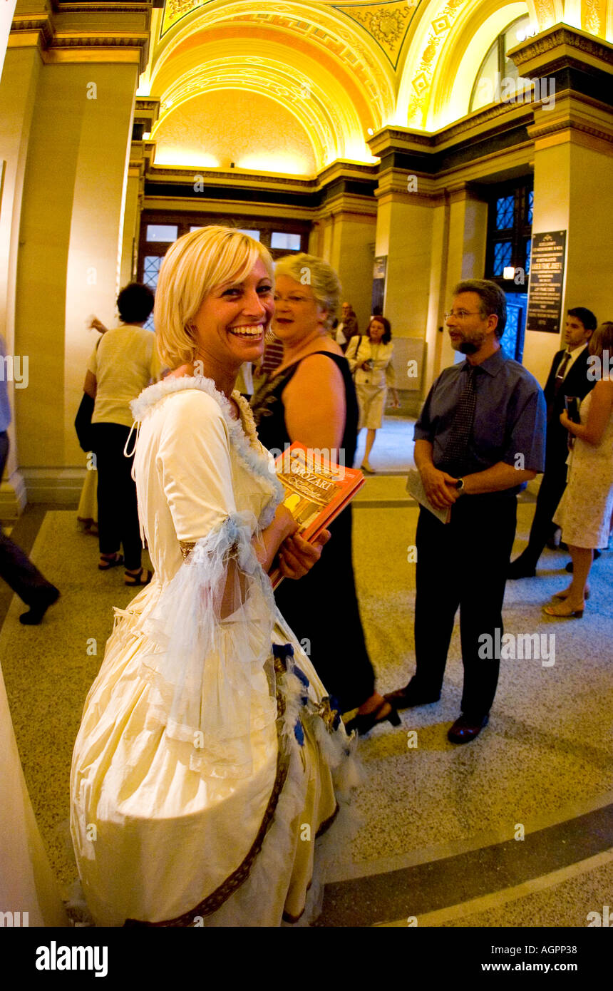 21 07 04 Vienna Austria l'interno di Musikgrein Concert Hall Vienna Austria foto copyright Barry Cronin Chromepix com Foto Stock