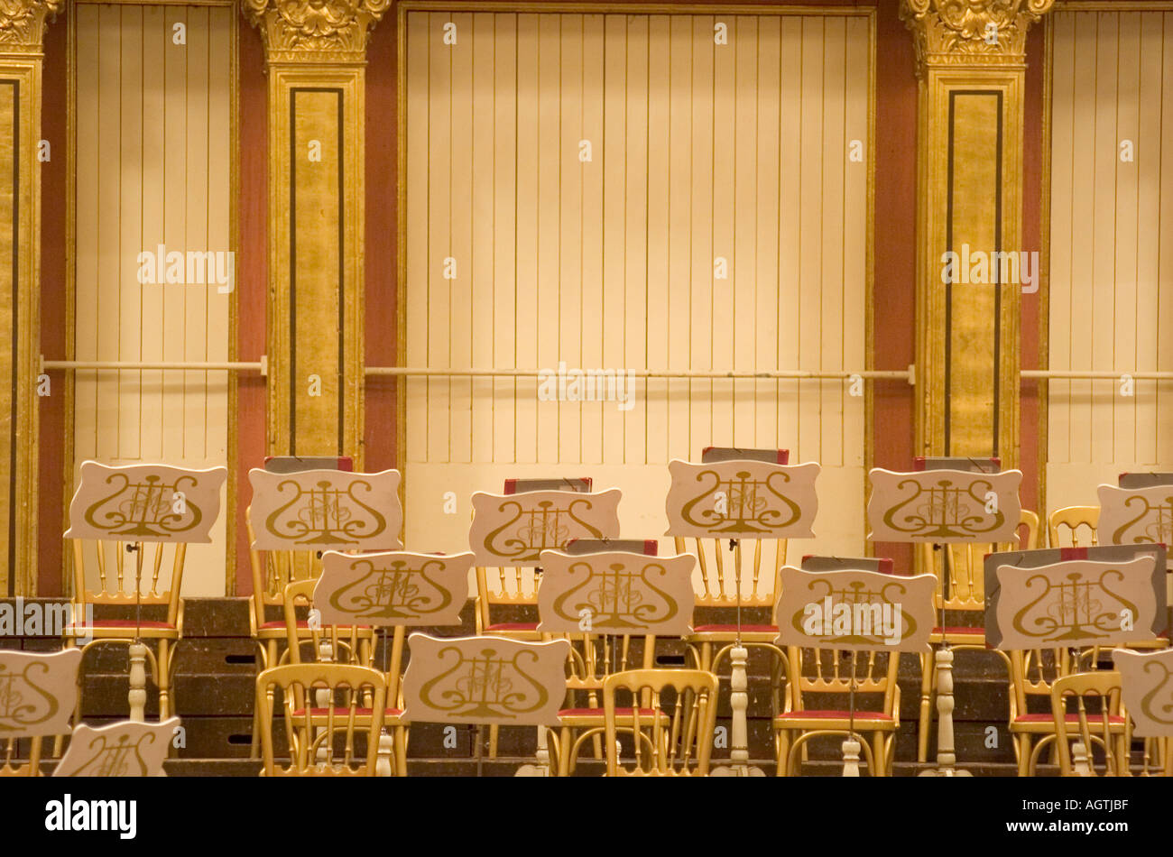 21 07 04 Vienna Austria l'interno di Musikgrein Concert Hall Vienna Austria foto copyright Barry Cronin Chromepix com Foto Stock