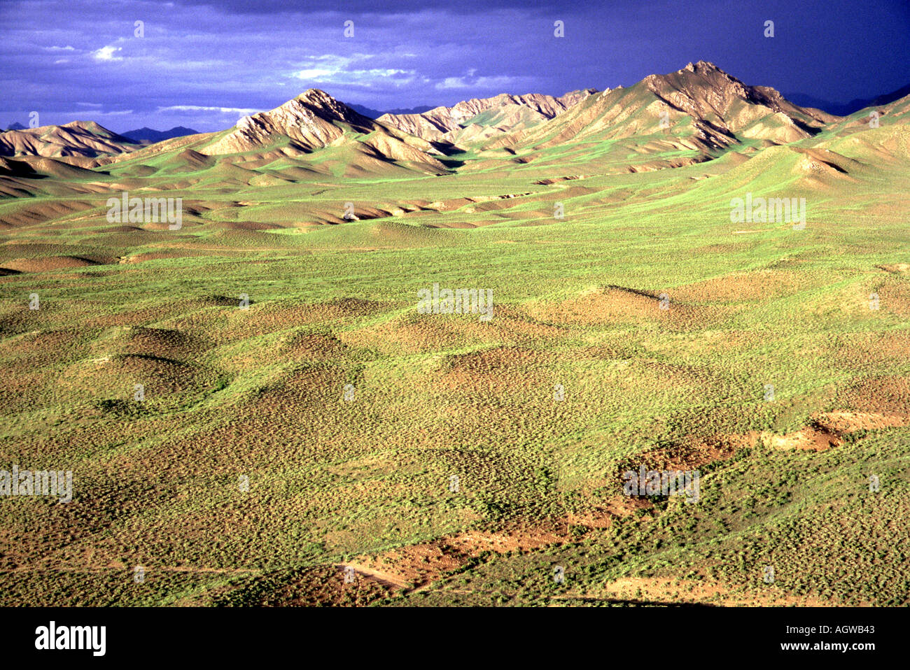 Paesaggio di sera le colline in Tibet la Cina Foto Stock