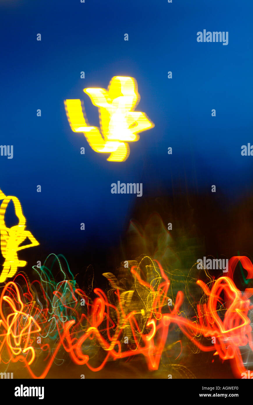 Traffico sentieri di luce Foto Stock