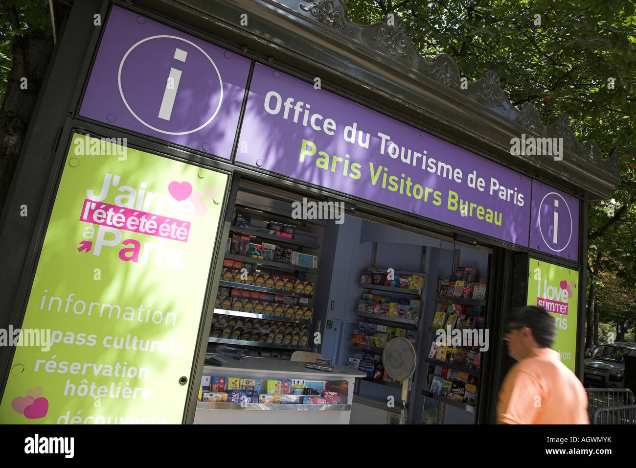 Punto di informazioni turistiche di Parigi, Francia Foto Stock