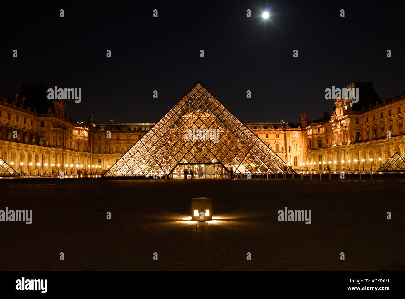 Museo del Louvre Parigi Foto Stock