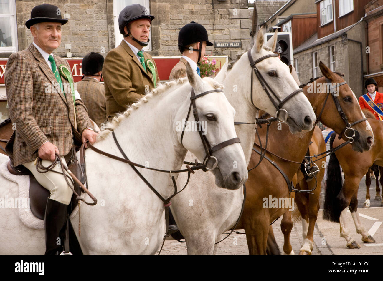 Tradizionale evento annuale di cavalcare i confini della terra comune comune Langholm cavalli e cavalieri Scotland Regno Unito Foto Stock