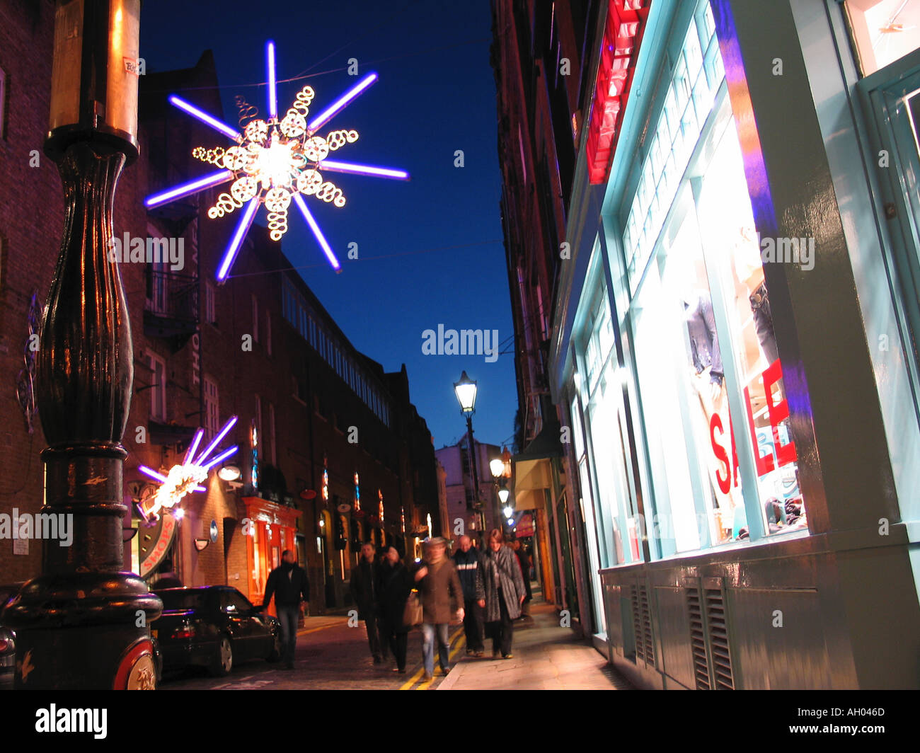 Il Covent Garden a tempo di Natale Londra Inghilterra Gran Bretagna REGNO UNITO Foto Stock