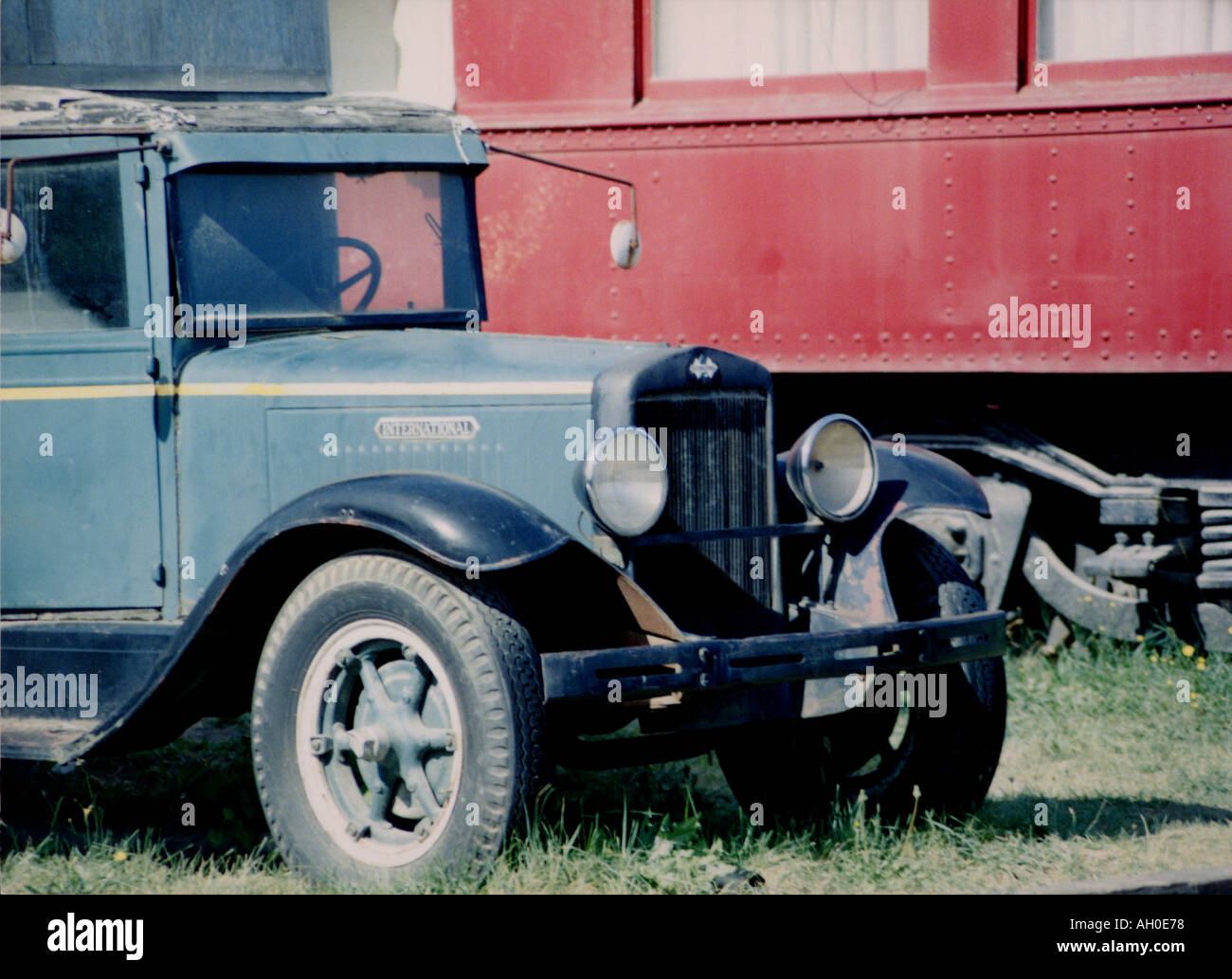 1929 Carrello internazionale e rampa di antiquariato auto in Elba, Washington Foto Stock