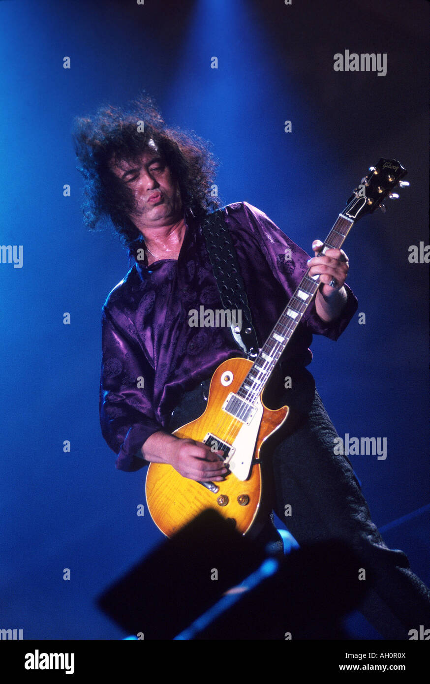 JIMMY PAGE - UK chitarrista con la sua chitarra Les Paul Foto Stock
