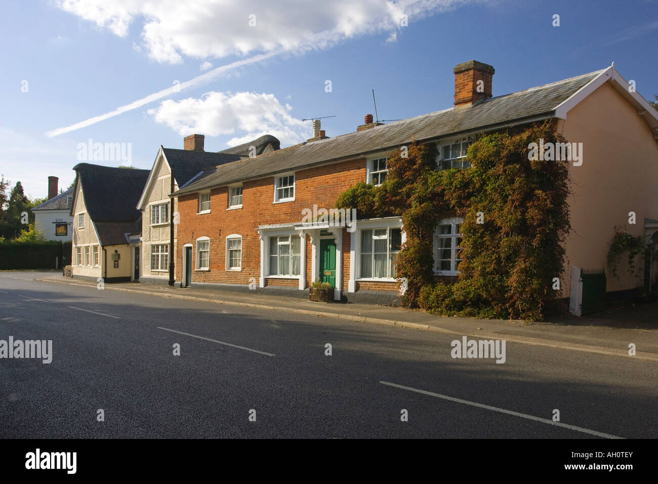 La Strada di Walsham Le Willows nel Suffolk, Regno Unito Foto Stock La Strada di Walsham Le Willows nel Suffolk, Regno Unito Foto Stock