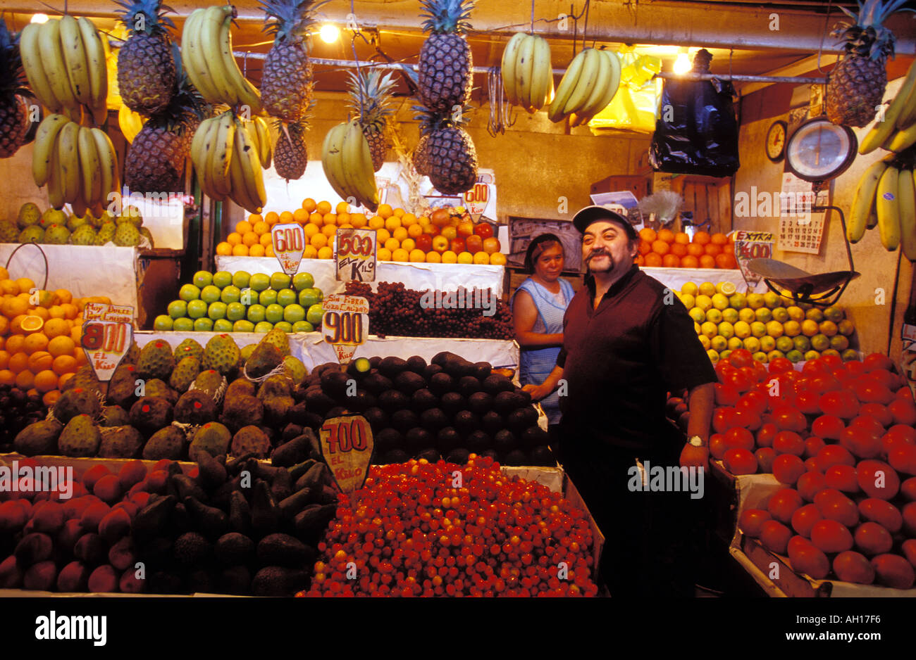 America del Sud Cile Santiago mercato di frutta e verdura Foto Stock