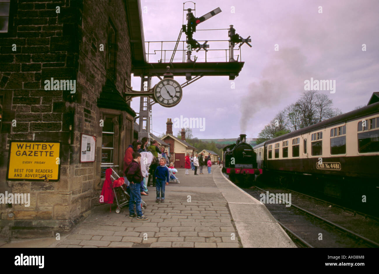 Grosmont stazione ferroviaria, North York Moors Railway, North Yorkshire, Inghilterra, Regno Unito. Foto Stock