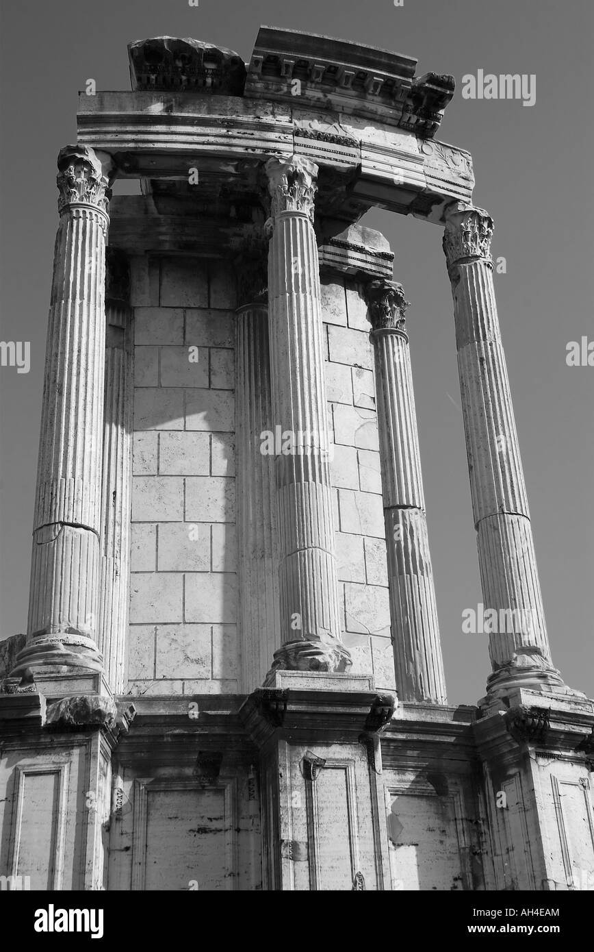Roma Italia Foro romano Tempio di Vesta Foto Stock