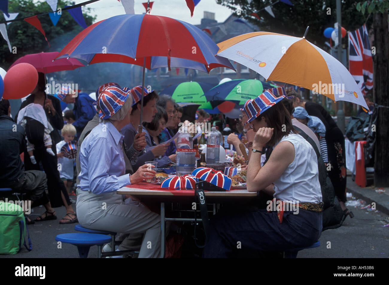 Street parte delle celebrazioni per il Giubileo d oro Luglio 2002 Foto Stock