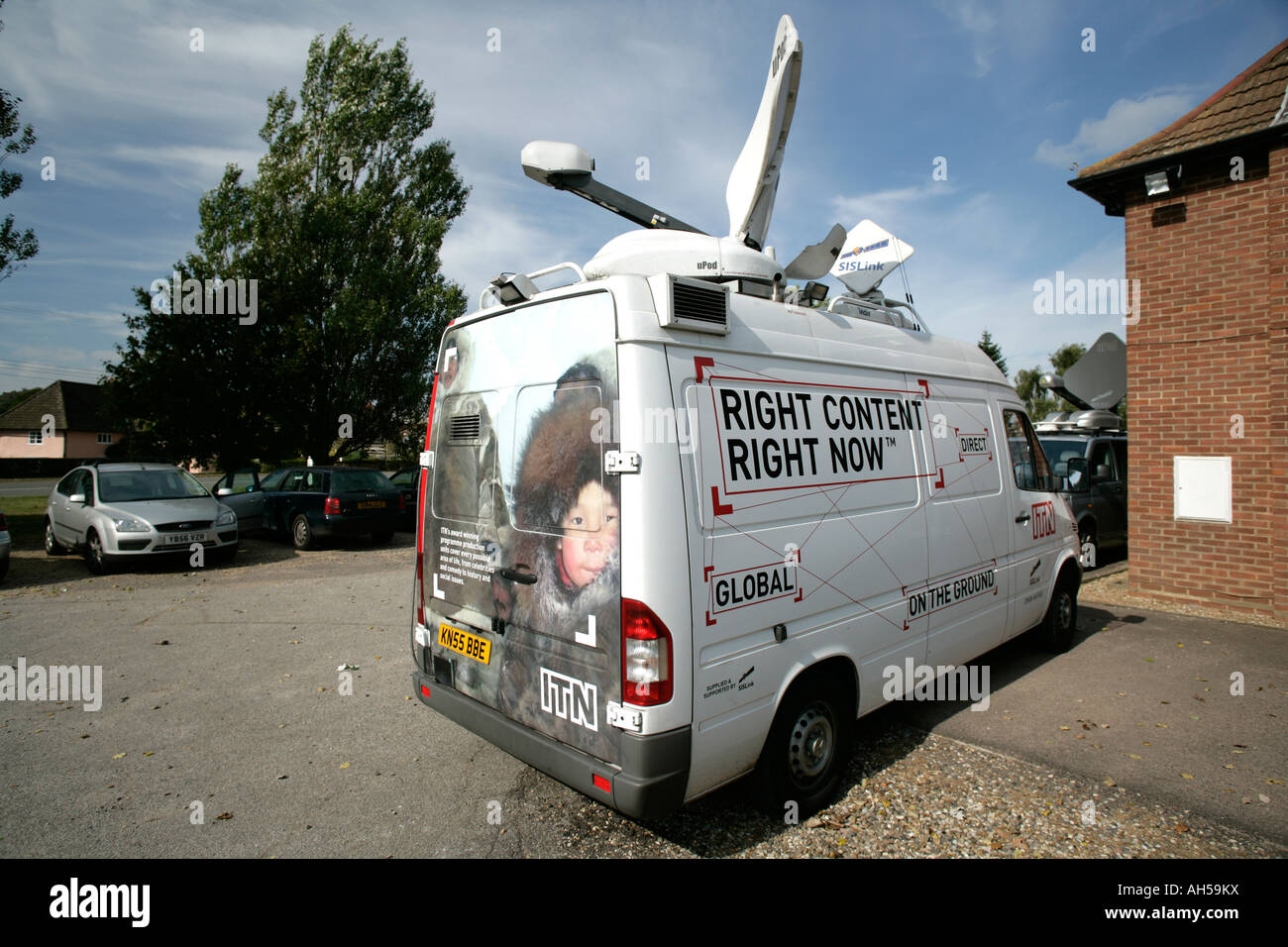 Un ITV studio mobile utilizzato per la segnalazione delle ultime notizie, England, Regno Unito Foto Stock