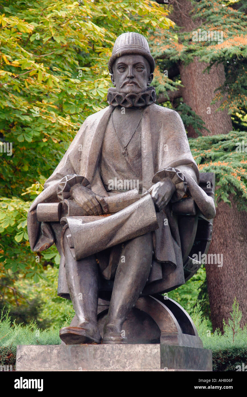 San Lorenzo de El Escorial provincia di madrid spagna statua di FELIPE II Foto Stock