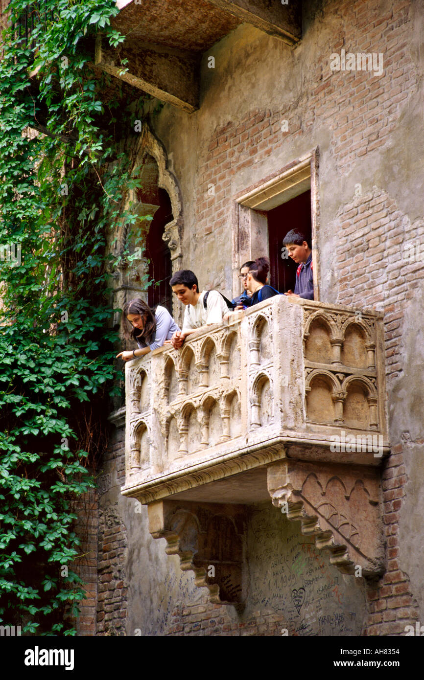 Verona Italia balcone della casa di Giulietta juliets house Foto Stock
