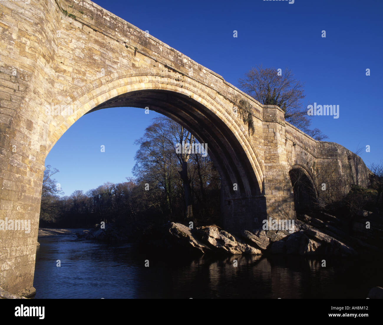 Ponte del diavolo oltre il fiume Lune, Kirkby Lonsdale, Cumbria, Inghilterra Foto Stock